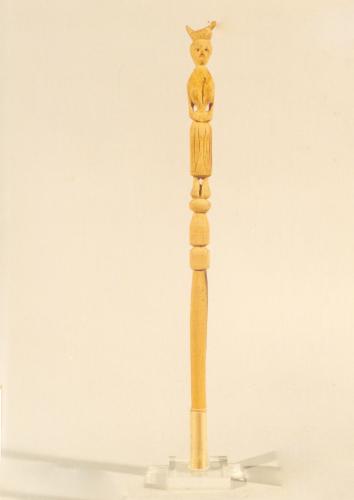 figure femminili (conocchia, conocchie, strumenti da lavoro) - artigianato pastorale (sec. XX seconda metà, da 1950 a 1999)