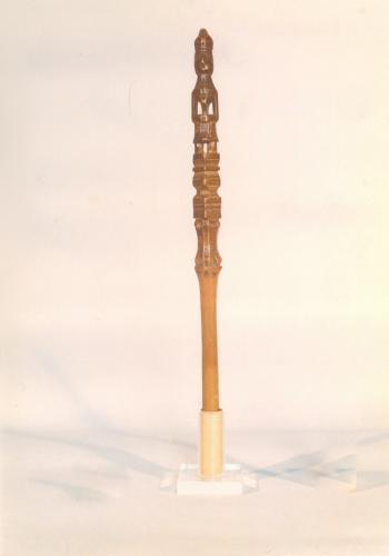 figure femminili (conocchia, conocchie, strumenti da lavoro) - artigianato pastorale (sec. XX prima metà, da 1900 a 1949)