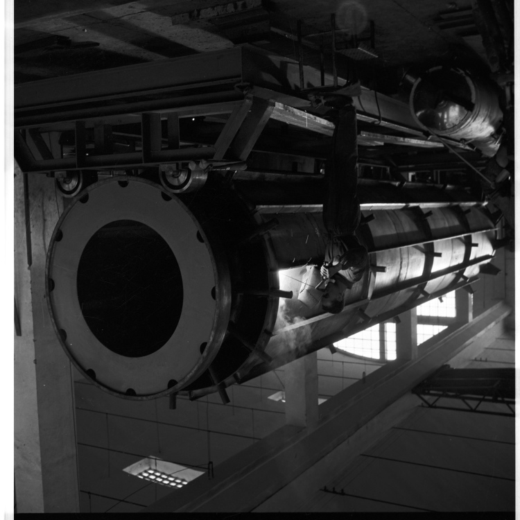 Ditta Buscetto - Macchinari industriali (negativo) di Rossi, Antonio (studio) (seconda metà XX)