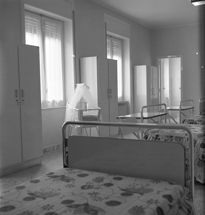 Ditta Buscetto - Clinica privata (negativo) di Rossi, Antonio (studio) (seconda metà XX)