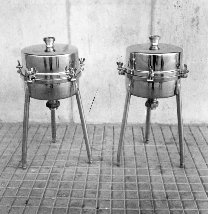 Ditta Buscetto - Contenitori industriali (negativo) di Rossi, Antonio (studio) (seconda metà XX)