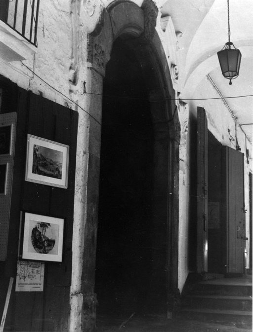 portali (positivo) di Francesco "Cicciotto" Caso (seconda metà XX)