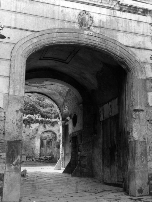 portali (positivo) di Francesco "Cicciotto" Caso (seconda metà XX)