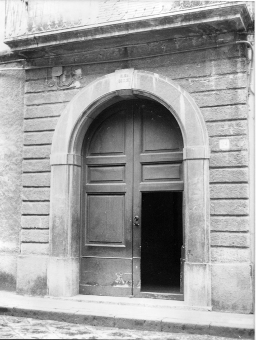 portali (positivo) di Francesco "Cicciotto" Caso (seconda metà XX)