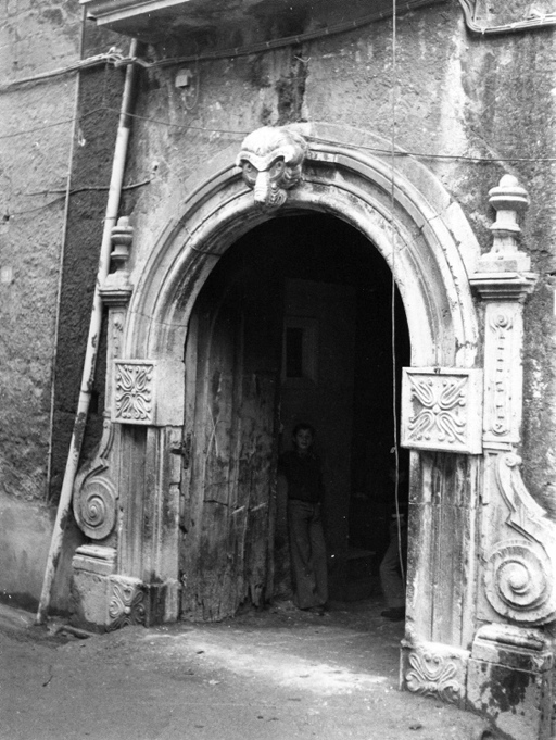 portali (positivo) di Francesco "Cicciotto" Caso (seconda metà XX)