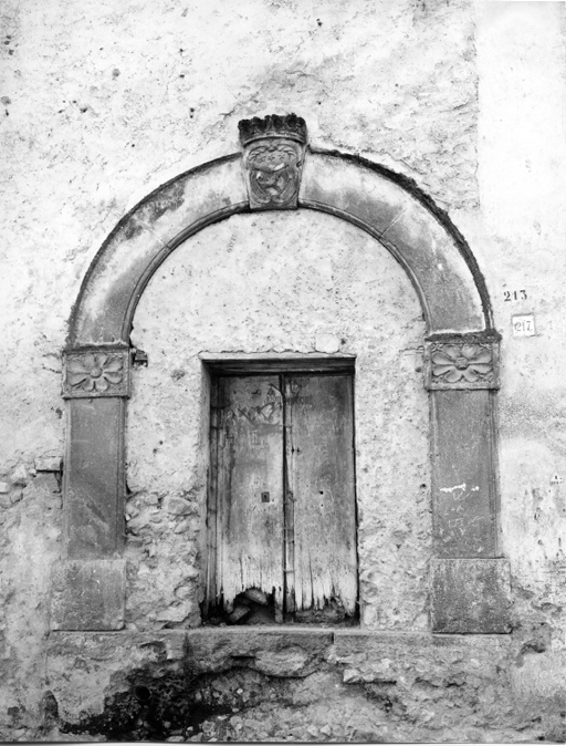 portali (positivo) di Francesco "Cicciotto" Caso (seconda metà XX)