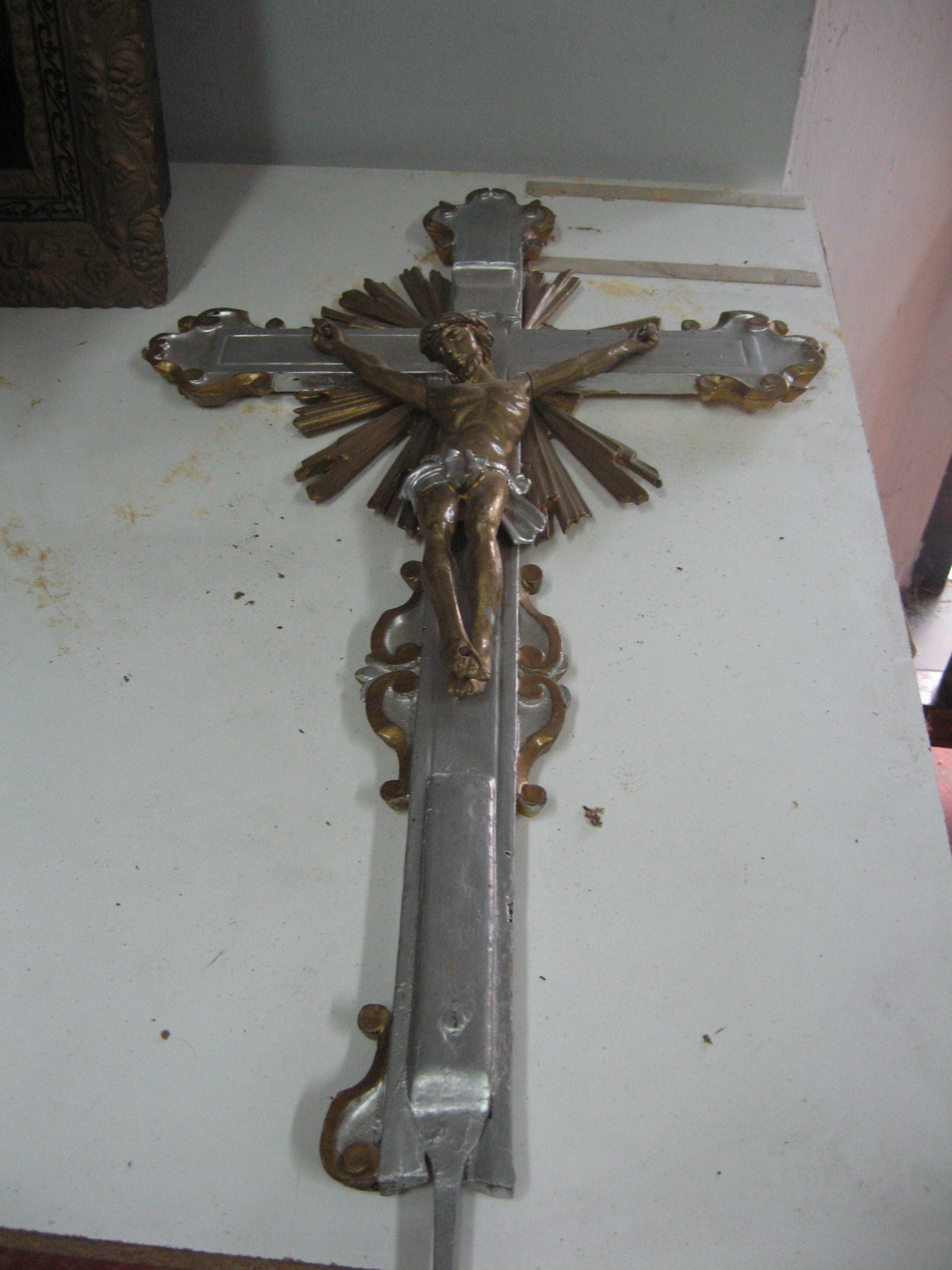 Cristo crocifisso (croce processionale) - produzione toscana (sec. XIX)