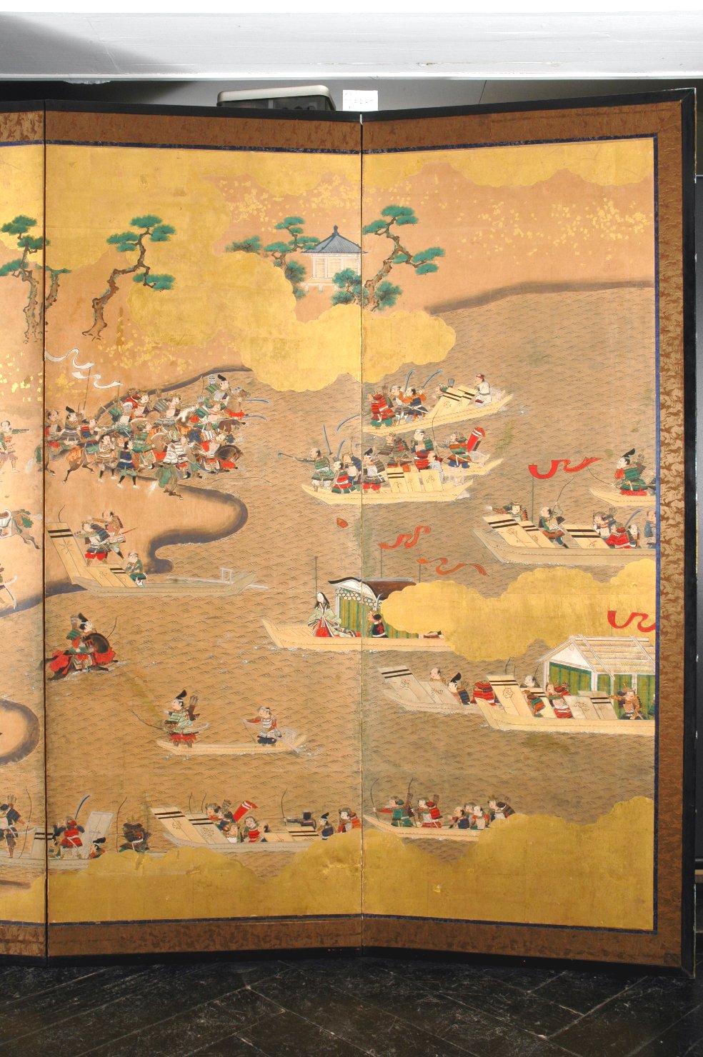 scena di battaglia (paravento, opera isolata) - ambito giapponese (sec. XVIII)