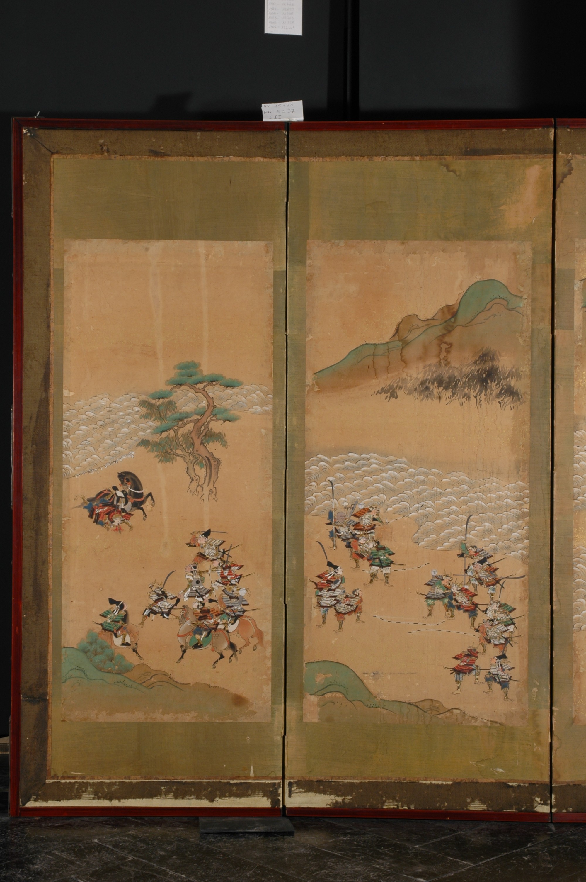 scena di battaglia (paravento, opera isolata) - ambito giapponese (sec. XIX)