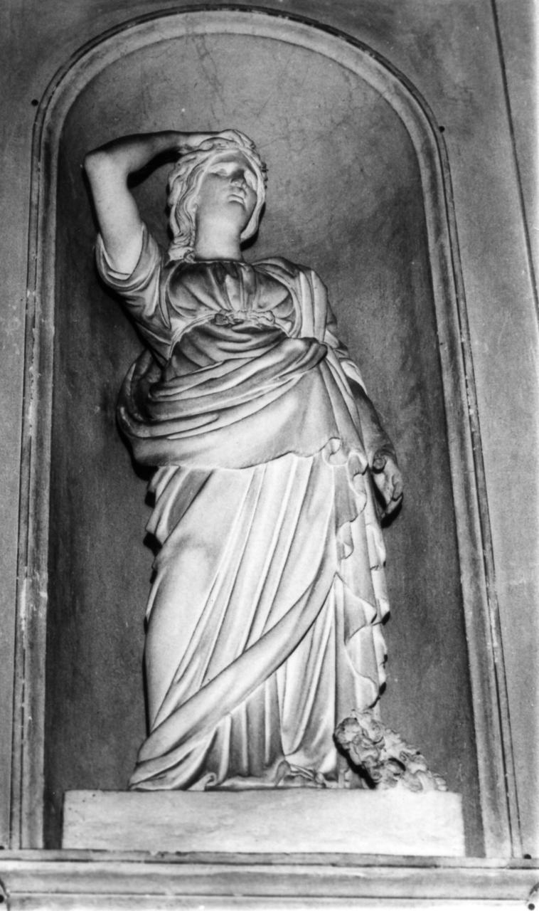 figura allegorica femminile (statua) di Montanari Luigi (prima metà sec. XIX)