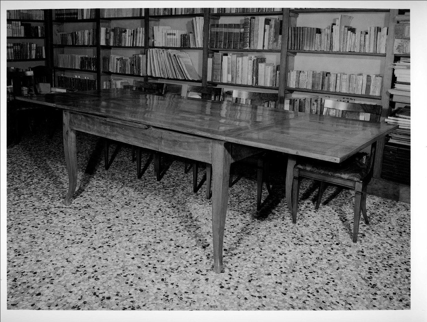 tavolo da biblioteca - bottega veneta (sec. XIX)