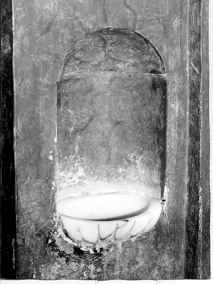 acquasantiera, opera isolata - bottega veneta (secondo quarto sec. XVIII)