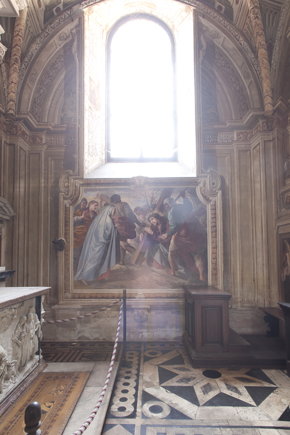 Cristo incontra la Madonna sulla via del Calvario (dipinto murale, elemento d'insieme) di Bianchi Federico (sec. XVII)