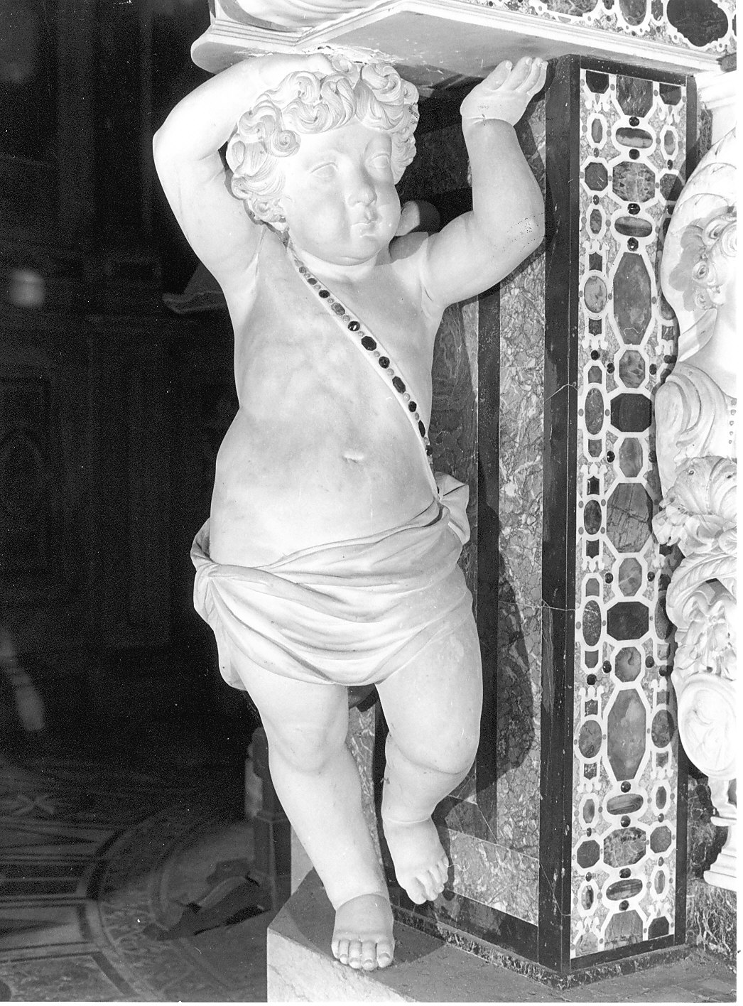 putto (statua, elemento d'insieme) di Maestri Giovanni Battista detto Volpino (attribuito) (sec. XVII)