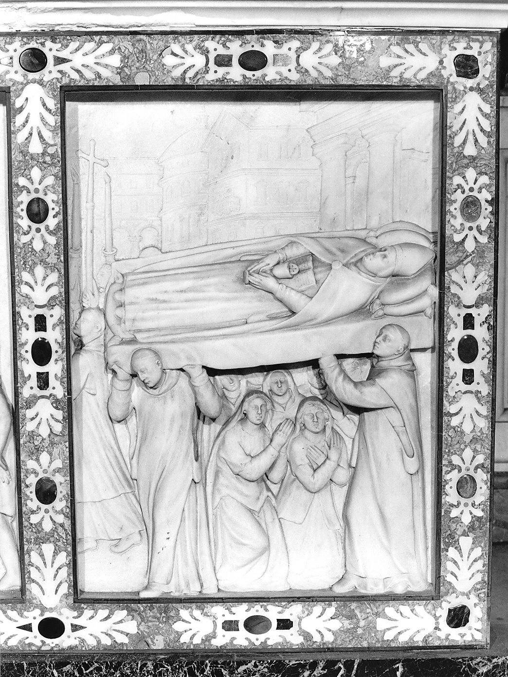 S. Ugone viene portato alla tomba dei certosini (rilievo, elemento d'insieme) di Orsolino Tomaso (sec. XVII)