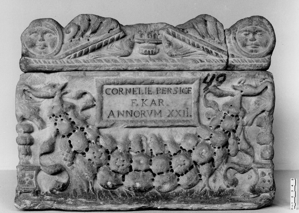 urna, cineraria (seconda metà I d.C)