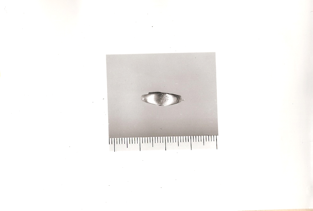 anello, a castone (Eta' romana imperiale)