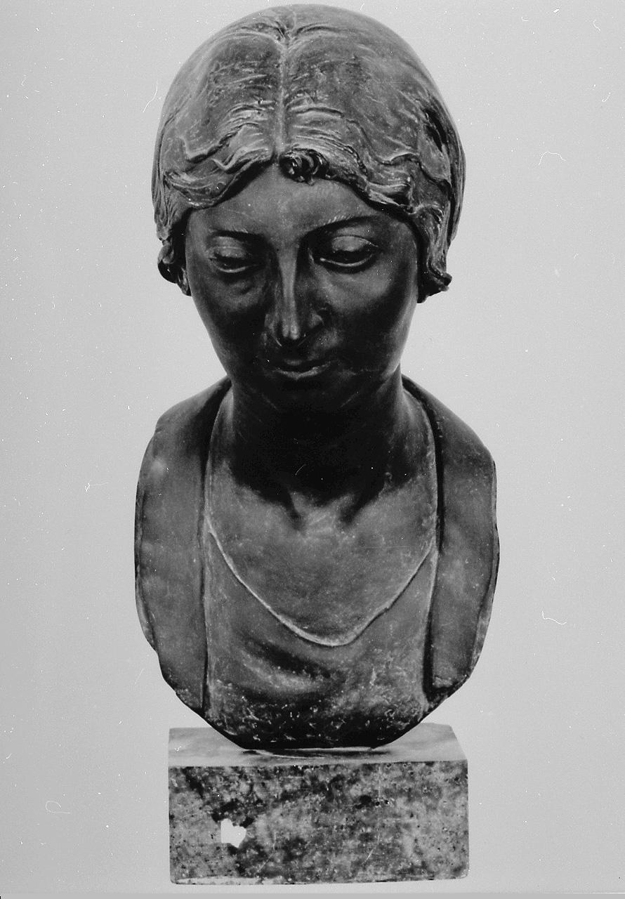 Elena (scultura, opera isolata) di Griselli Italo Orlando (sec. XX)
