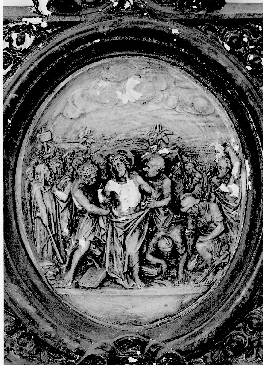 stazione X: Gesù spogliato e abbeverato di fiele (Via Crucis, elemento d'insieme) - bottega Italia settentrionale (primo quarto sec. XX)