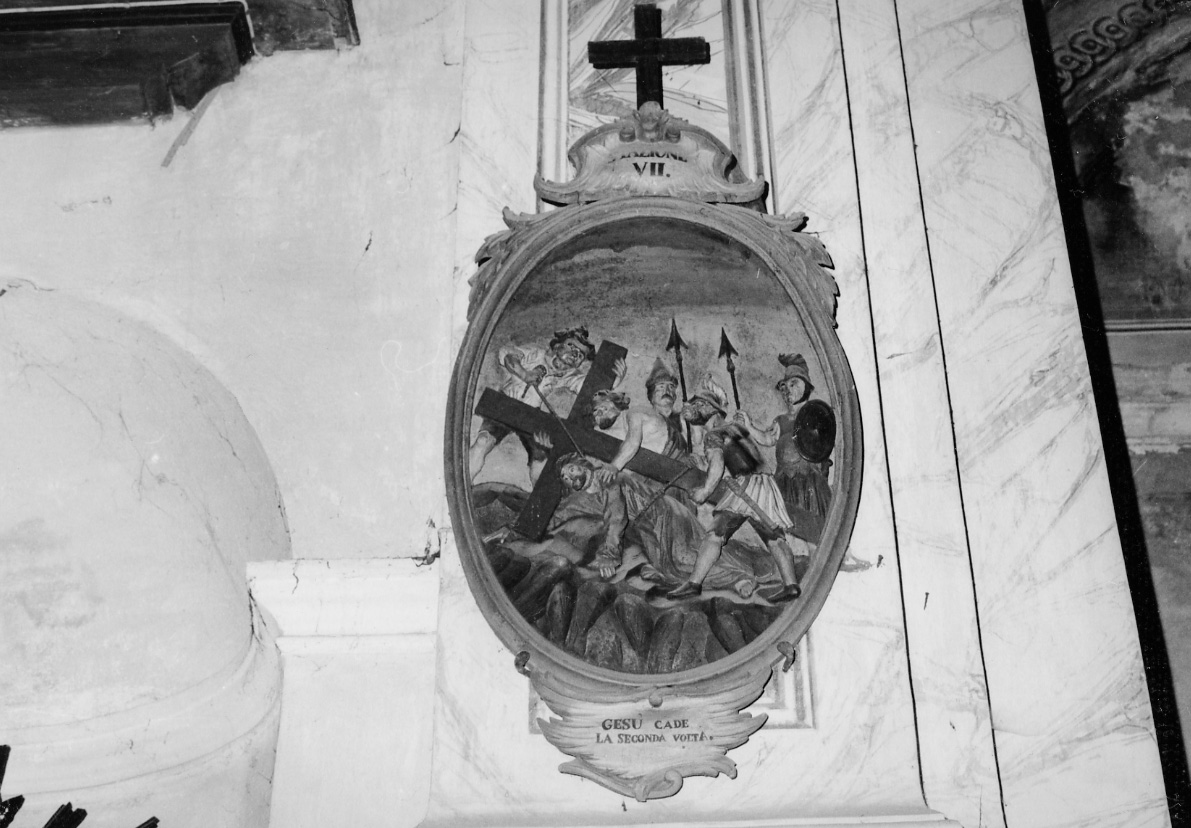 stazione VII: Gesù cade sotto la croce la seconda volta (dipinto, elemento d'insieme) di Serpentiere Pietro Antonio (attribuito) (sec. XVIII)