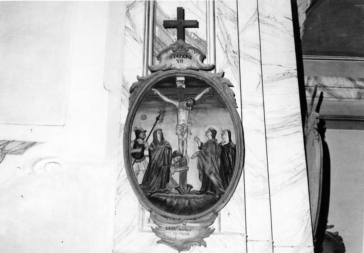 stazione XII: Gesù innalzato e morto in croce (dipinto, elemento d'insieme) di Serpentiere Pietro Antonio (attribuito) (sec. XVIII)