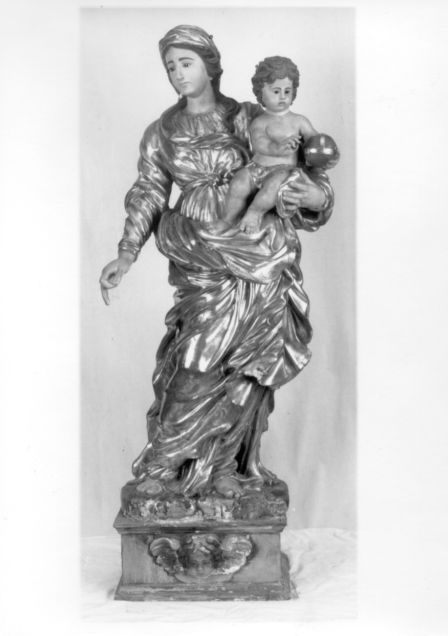 MADONNA DEL CARMELO (statua, opera isolata) di Bonzanigo Giovanni Battista (prima metà sec. XVIII)