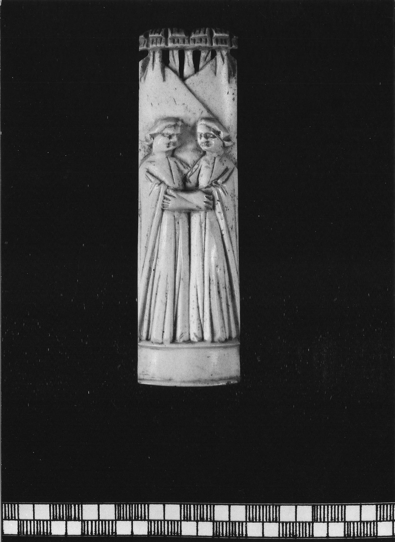 Due amanti abbracciati (placchetta di cofanetto, elemento d'insieme) di bottega degli Embriachi (attribuito) (primo quarto XV)