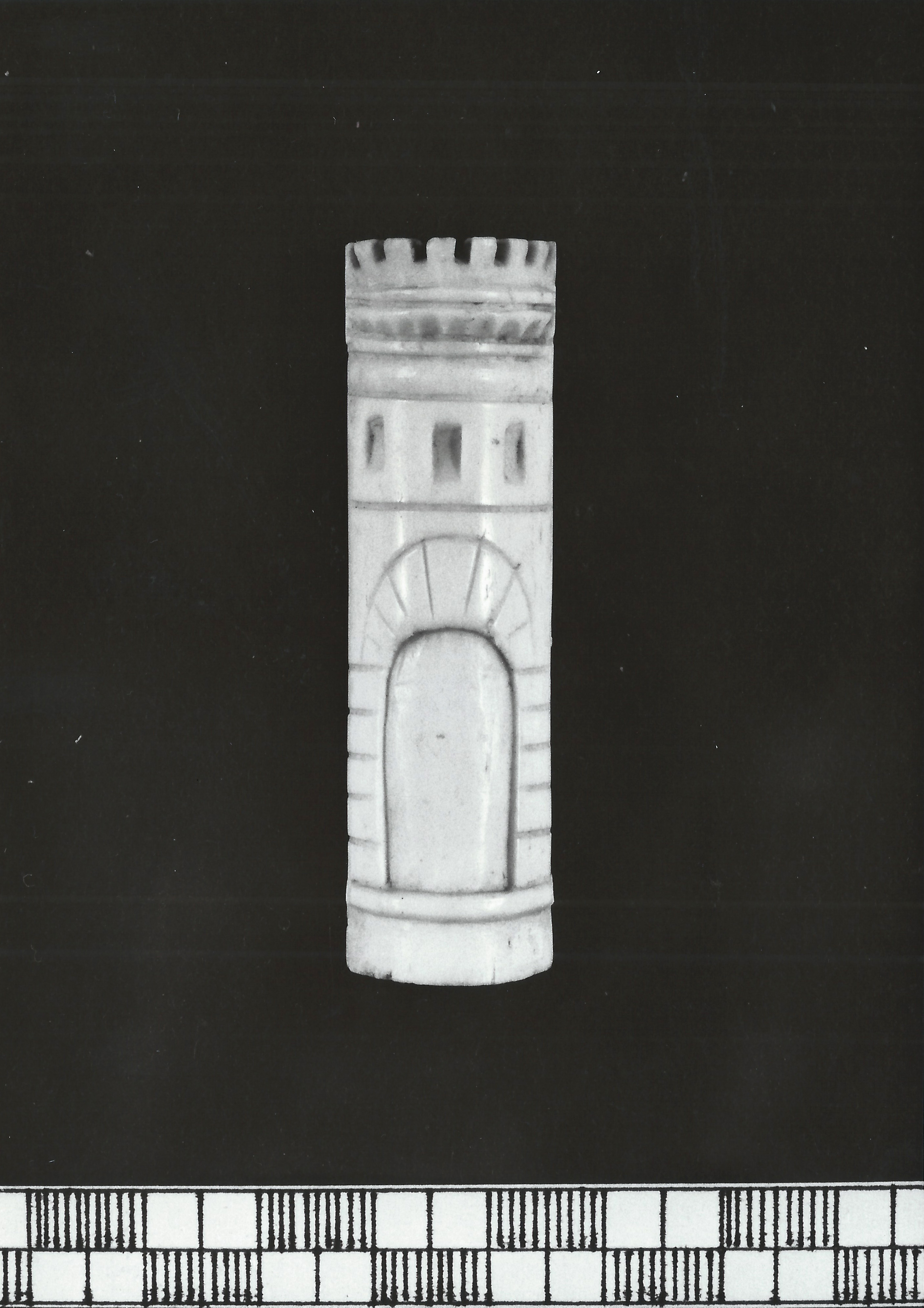 Torre di un castello (placchetta di cofanetto, elemento d'insieme) di bottega degli Embriachi (attribuito) (primo quarto XV)
