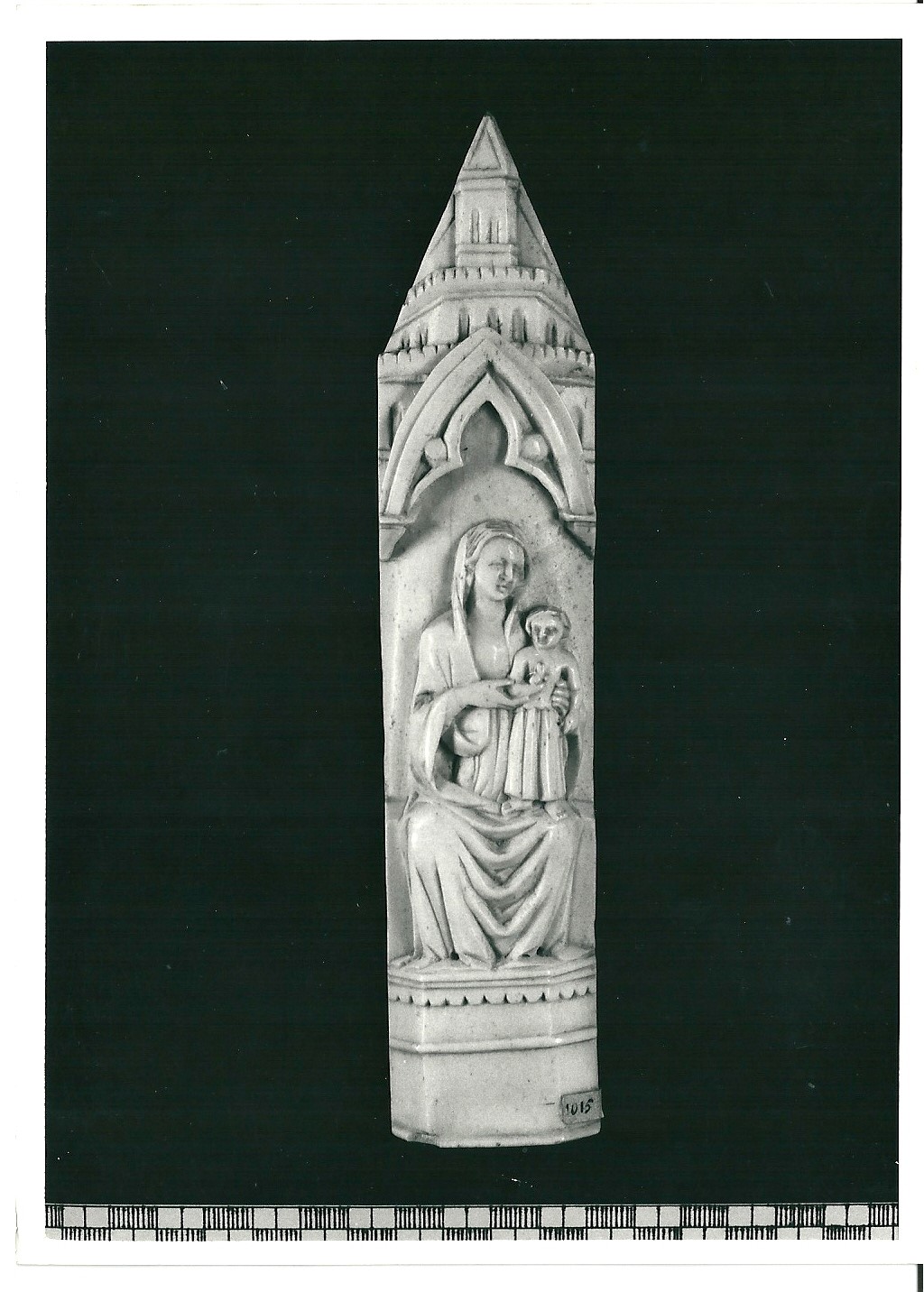 Madonna con Bambino (placchetta, opera isolata) di Bottega degli Embriachi (bottega) - bottega Italia settentrionale (fine/ inizio secc. XIV-XV)