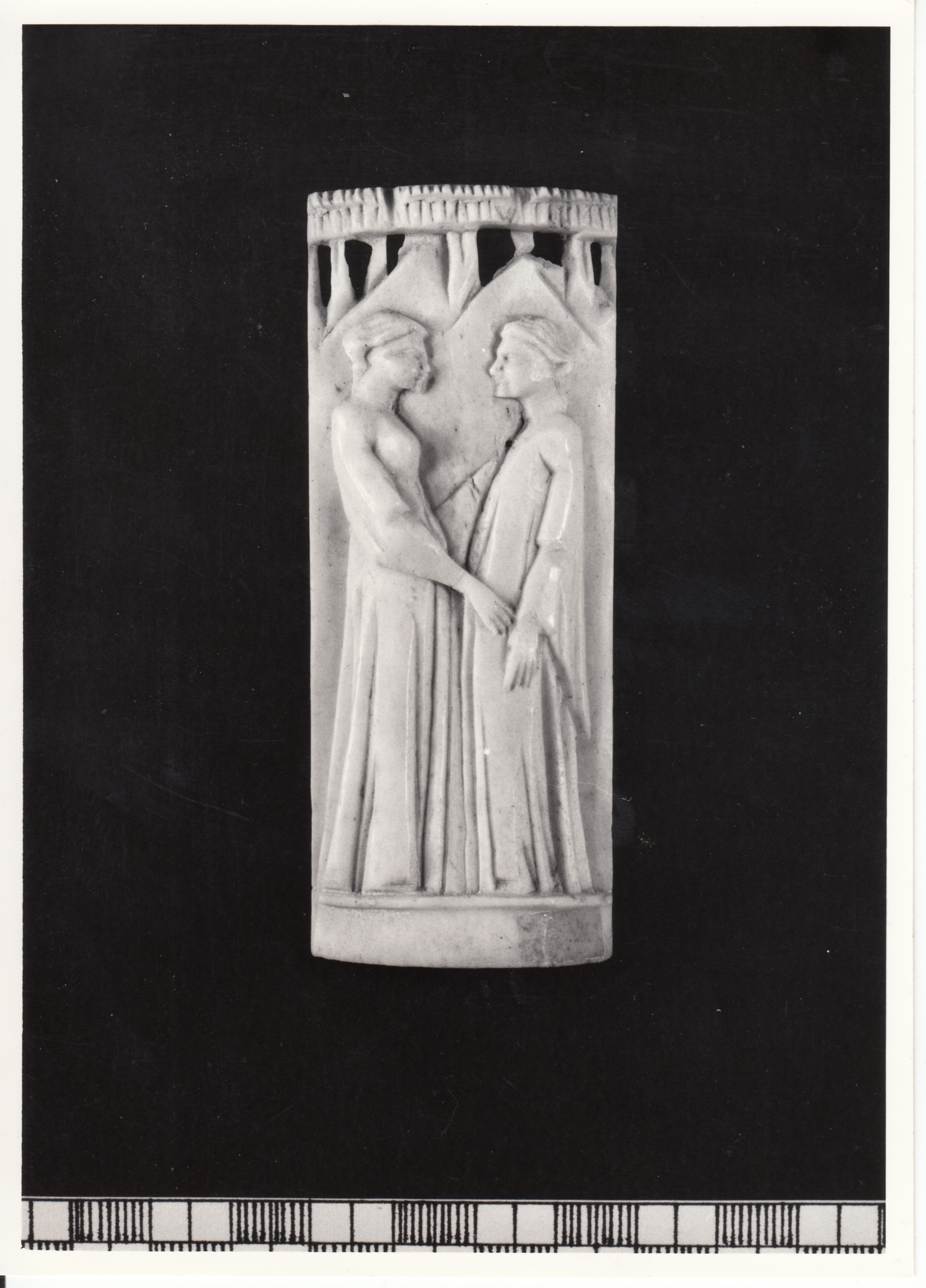 Incontro di figura maschile e figura femminile (placchetta di cofanetto, opera isolata) di Bottega degli Embriachi (bottega) (inizio XV)
