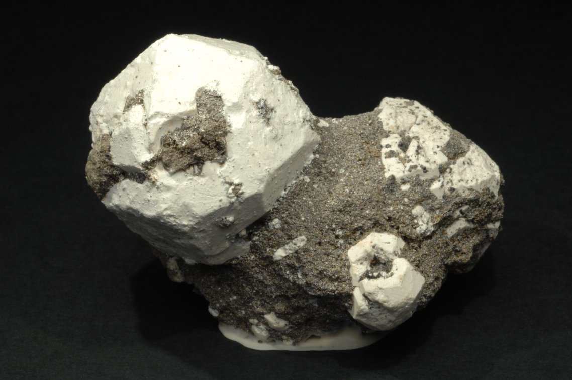 LEUCITE (esemplare)