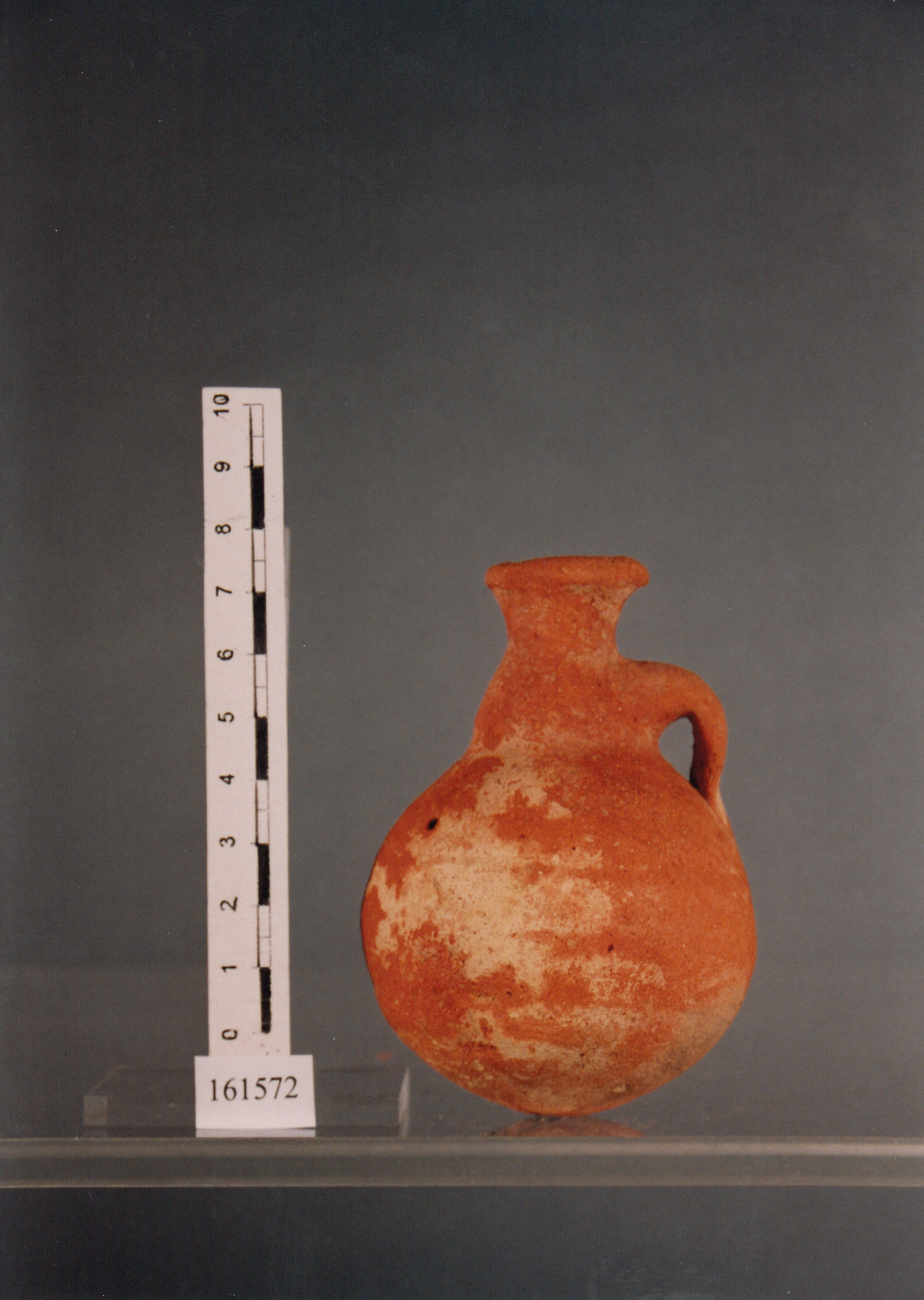 brocca, forma 19 - civiltà fenicia (prima metà VI sec. a.C)