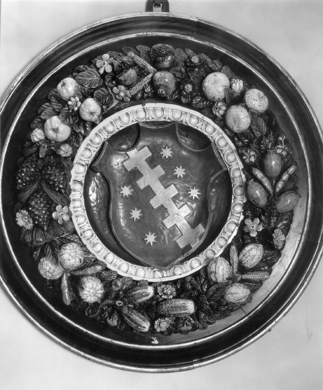 stemma gentilizio della famiglia Aldobrandini (rilievo) - manifattura fiorentina (fine/ inizio secc. XV/ XVI)