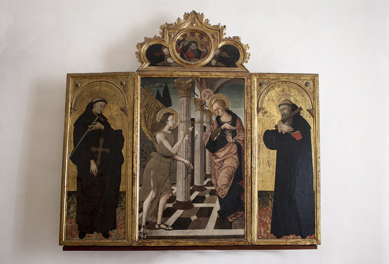 Annunciazione con Dio Padre e Santi (trittico, opera isolata) di Nicola di Maestro Antonio di Ancona (attribuito) - ambito marchigiano (ultimo quarto sec. XV)