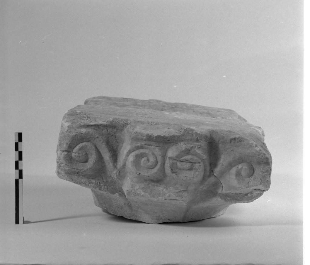 Capitello cubico (Prima metà VIII d.C)