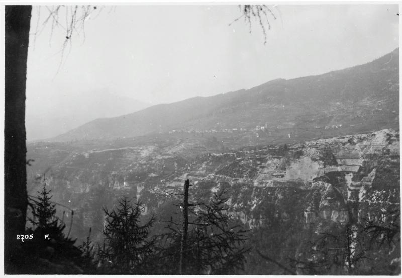 Val d'Astico - Val d'Assa - Roana - 1918 (positivo) di Marzocchi, Luigi (primo quarto XX)
