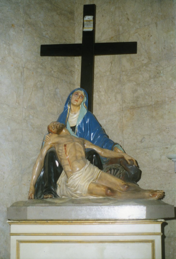 Pietà (gruppo scultoreo) - ambito italiano (prima metà sec. XX)