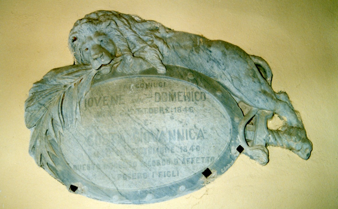 monumento funebre, frammento di Sartorio Giuseppe (sec. XIX)