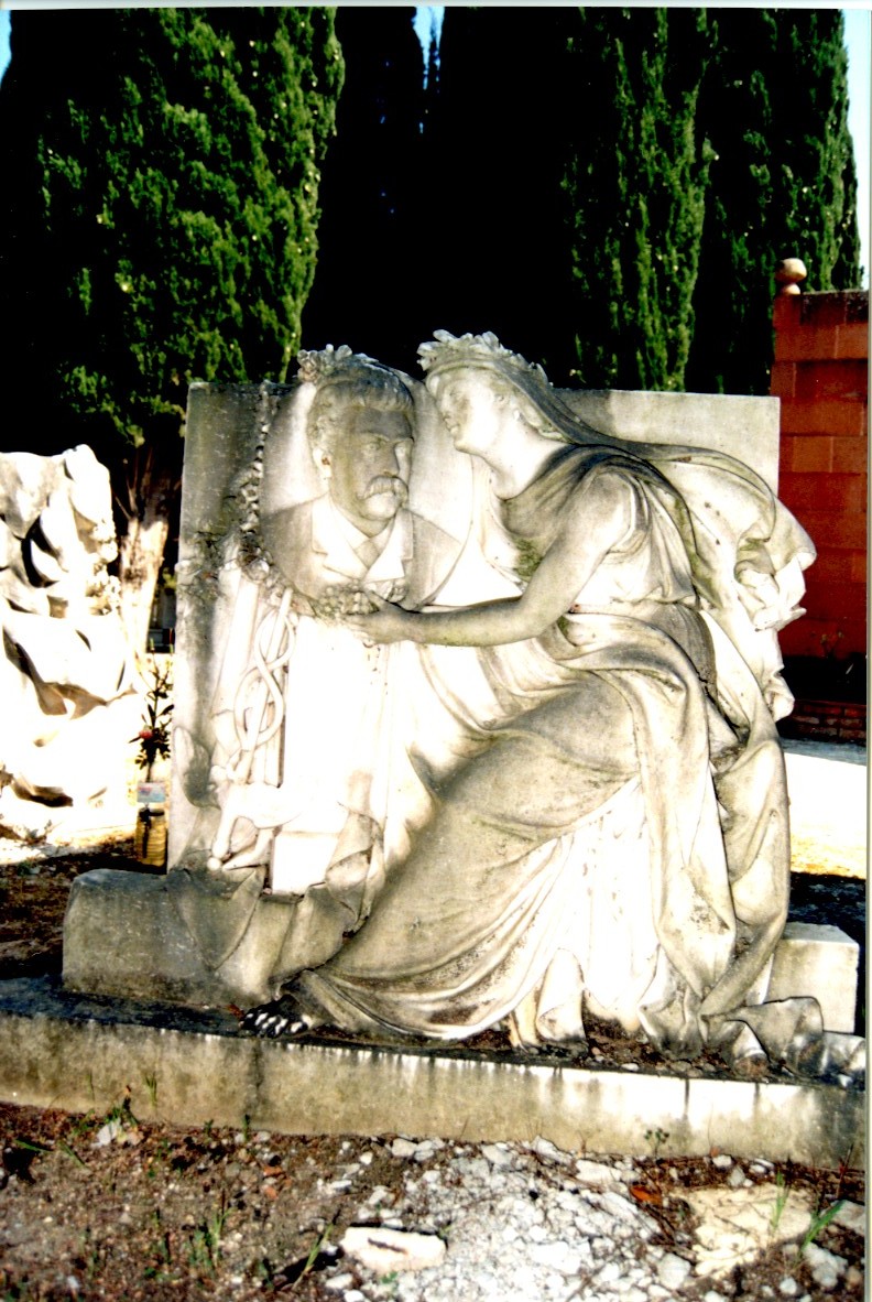 figura allegorica femminile (monumento funebre, frammento) di Sartorio Giuseppe (sec. XIX)
