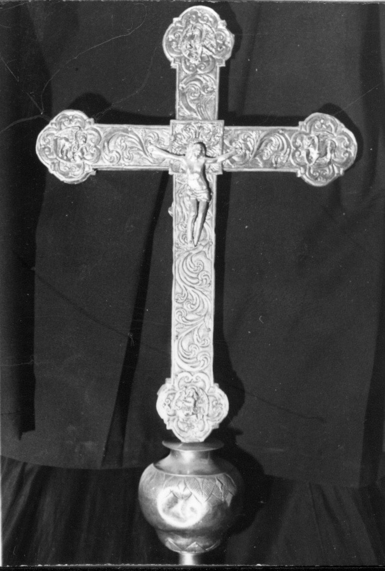 croce processionale - bottega sarda (inizio sec. XVIII)