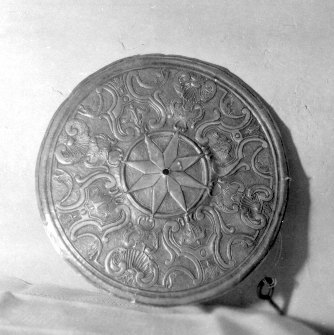 aureola di immagine sacra - bottega sarda (sec. XVIII)