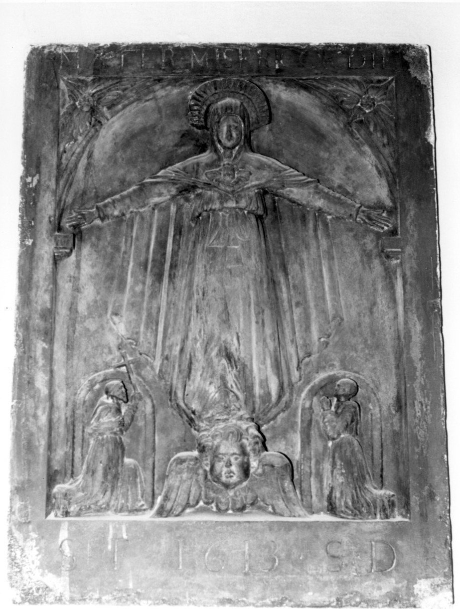 Mater Misericordiae, Madonna della Misericordia (rilievo) - ambito sardo (sec. XVII)