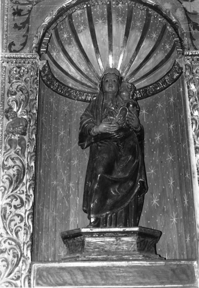 Madonna del Carmelo (statua) di Sanna Antonio (attribuito), Carta Francesco (attribuito) (sec. XVIII)