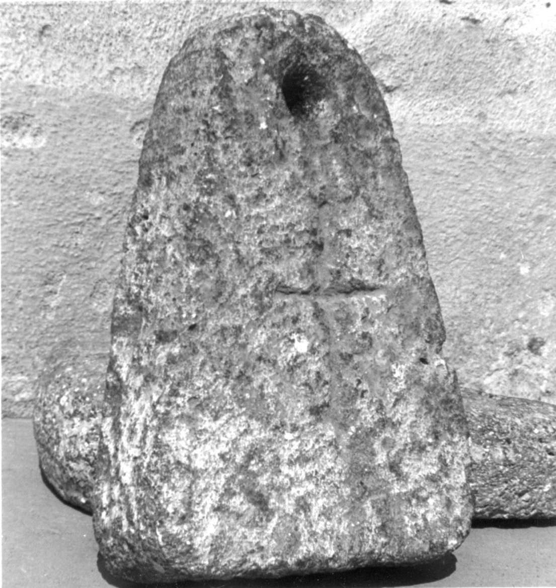 pietra penitenziale, coppia - bottega sarda (sec. XVIII)