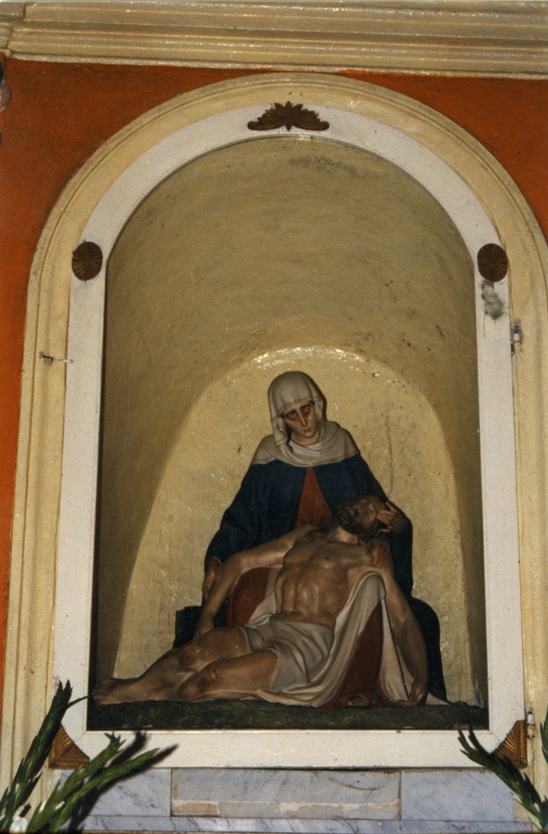 Pietà (gruppo scultoreo) - ambito italiano (prima metà sec. XX)