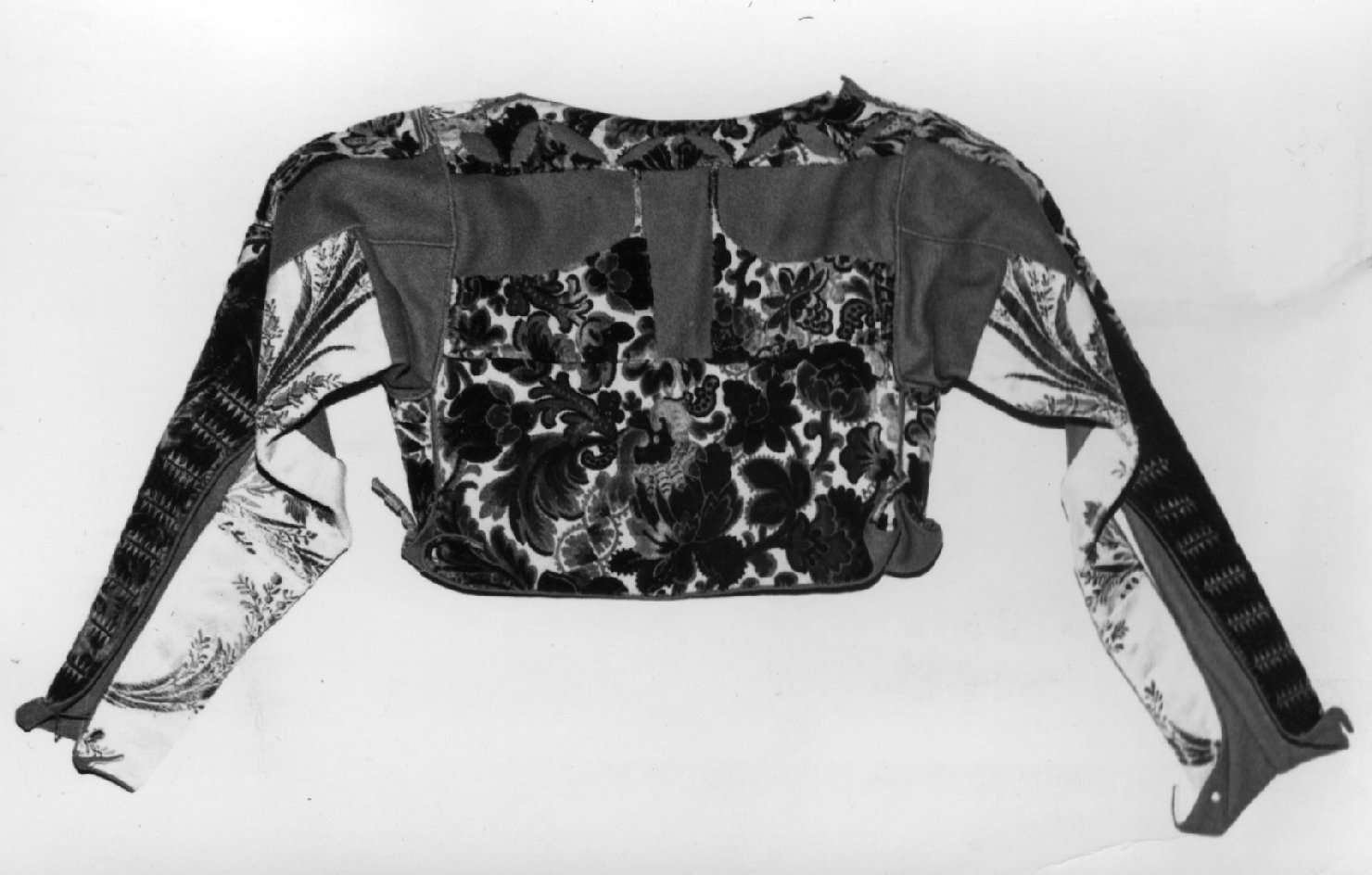 giubbetto, abbigliamento - manifattura sarda (sec. XIX)