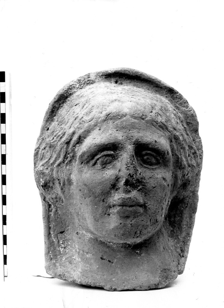 testa maschile votiva (secc. III a.C.-II a.C)