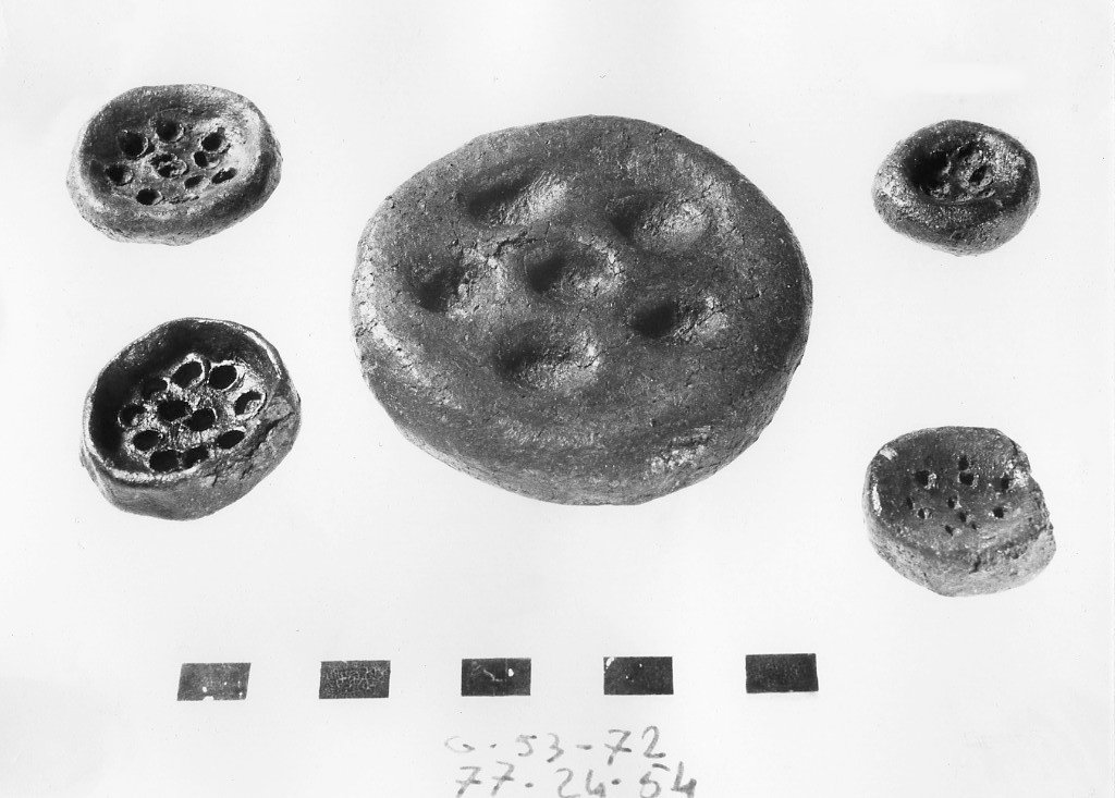 focaccia miniaturistica (secc. VII a.C.-VI a.C)