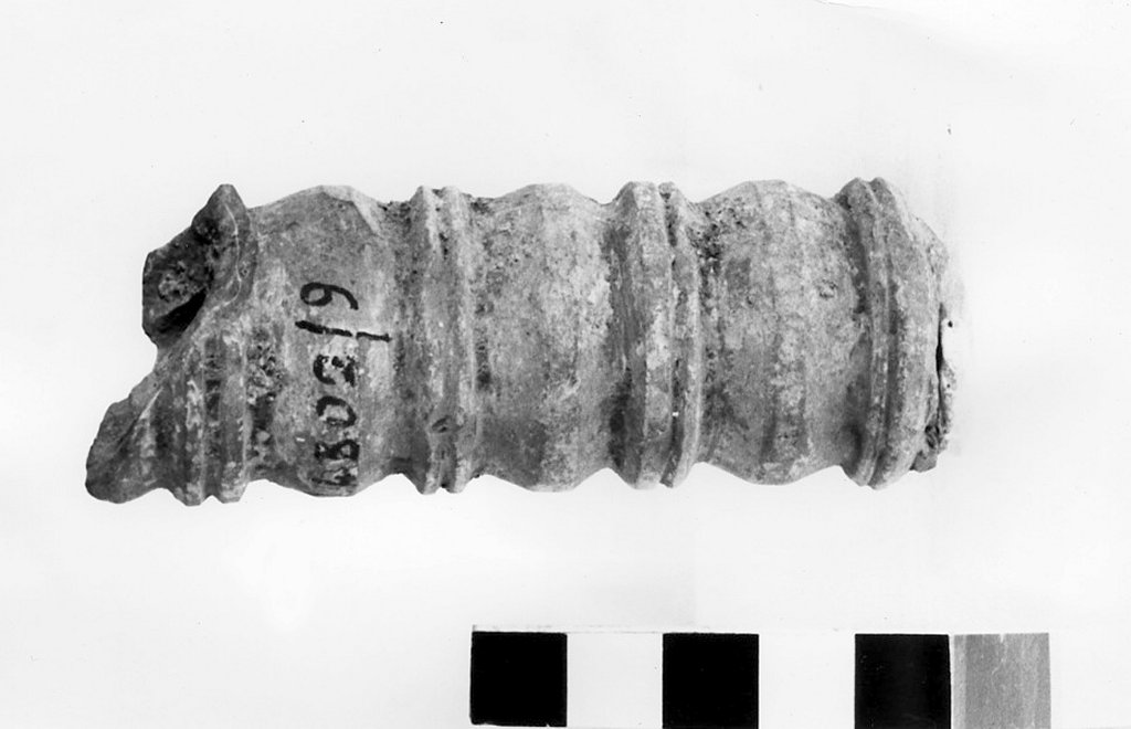 candelabro (secc. III a.C.-II a.C)