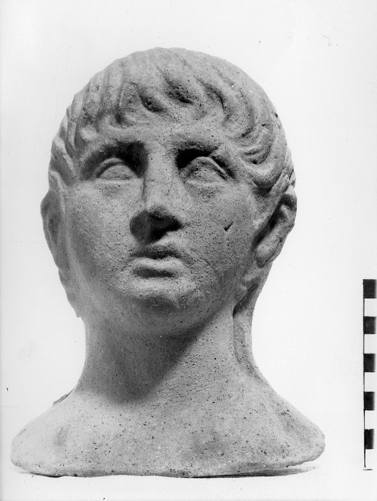 testa votiva maschile (sec. II a.C)